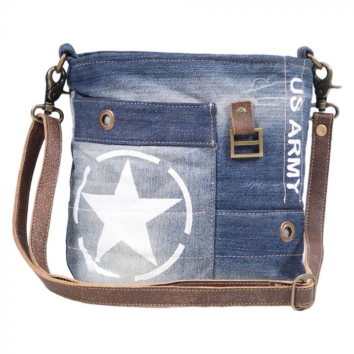 STAR DENIM SHOULDER BAG