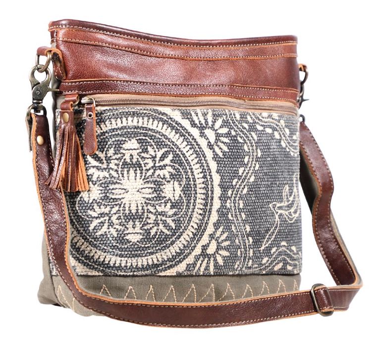 Vogue Shoulder Bag