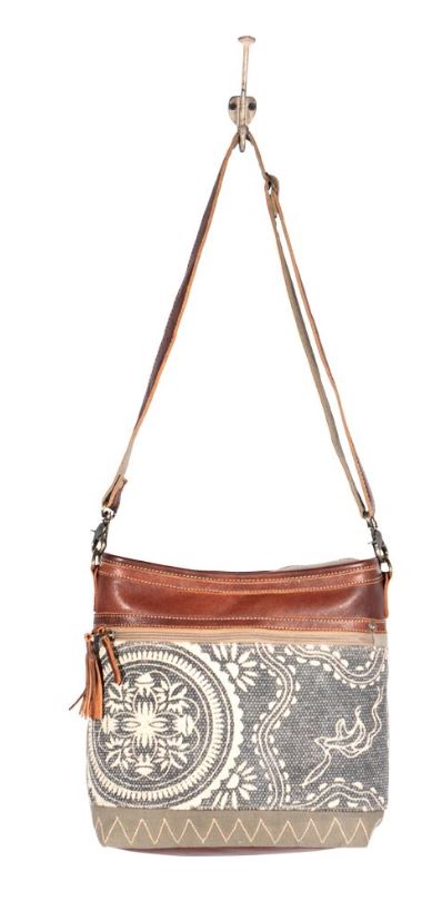 Vogue Shoulder Bag