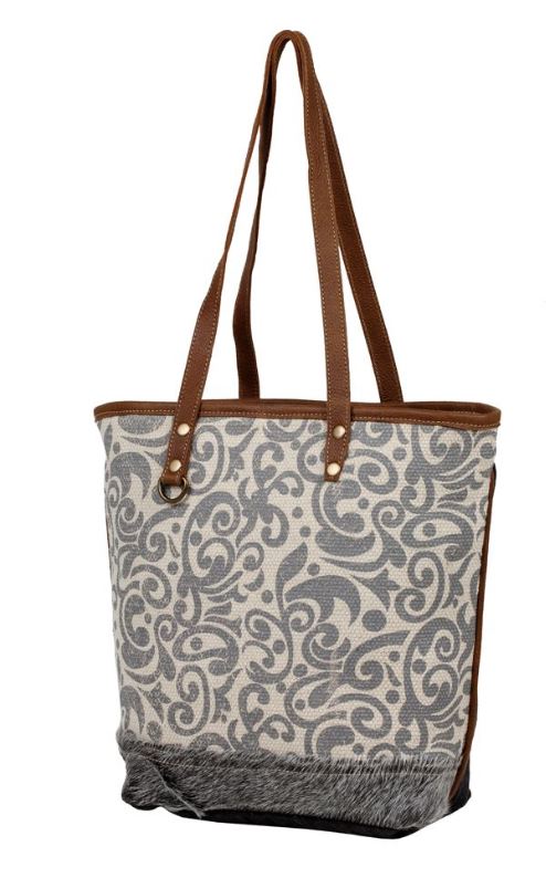 WINTER SNOW
TOTE BAG